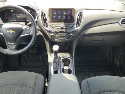 Used 2022 Chevrolet Equinox LT FWD image 16