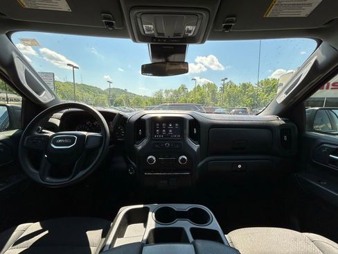 Used 2024 GMC Sierra 1500 Pro w/ Graphite Edition AWD/4WD image 6