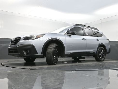 Used 2020 Subaru Outback Onyx Edition XT w/ Popular Package #2 image 23
