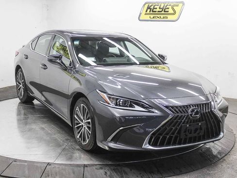 Certified 2025 Lexus ES 300h w/ Premium Package FWD image 3