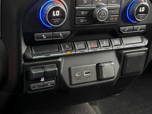 Used 2021 Chevrolet Silverado 1500 LT w/ LPO, Dark Essentials Package AWD/4WD image 35