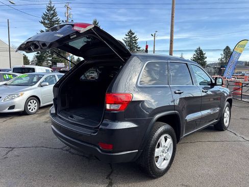 Used 2013 Jeep Grand Cherokee Laredo image 11
