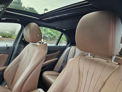 Used 2020 Mercedes-Benz E 450 4MATIC Sedan image 15
