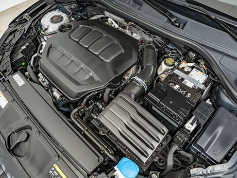 Certified 2025 Audi A3 2.0T Premium Plus w/ Premium Plus Package AWD/4WD image 40