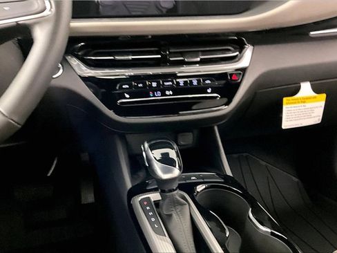 New 2026 Buick Envista Avenir FWD image 7