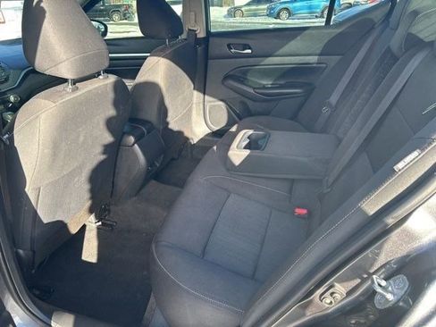 Used 2022 Nissan Altima 2.5 SV image 29