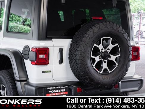 Used 2023 Jeep Wrangler Unlimited Rubicon w/ LED Lighting Group AWD/4WD image 20