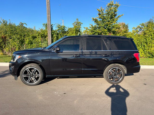 Used 2020 Ford Expedition Limited w/ Equipment Group 303A AWD/4WD image 7
