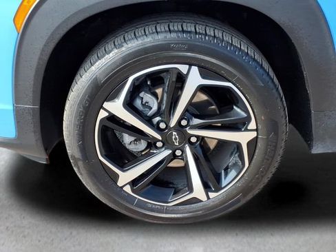 Used 2023 Chevrolet TrailBlazer RS w/ Sun and Liftgate Package AWD/4WD image 10