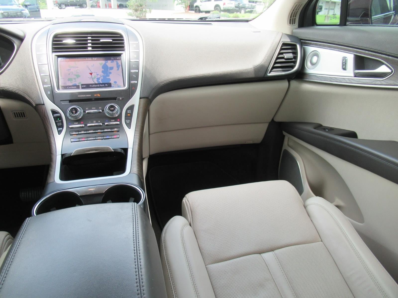 Used 2020 Lincoln Nautilus Reserve w/ Equipment Group 202A AWD/4WD image 14