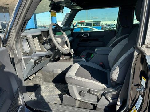 New 2025 Ford Bronco 2-Door image 6