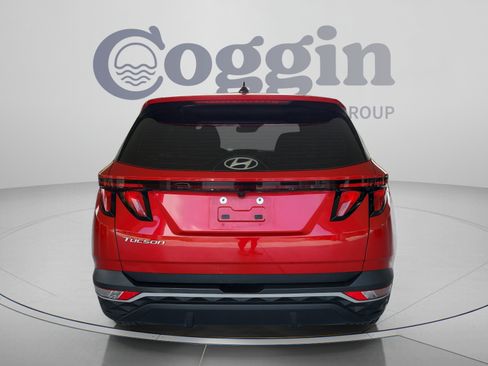Used 2022 Hyundai Tucson SE FWD image 4