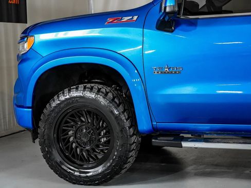 Used 2022 Chevrolet Silverado 1500 LTZ w/ LTZ Premium Texas Edition AWD/4WD image 13