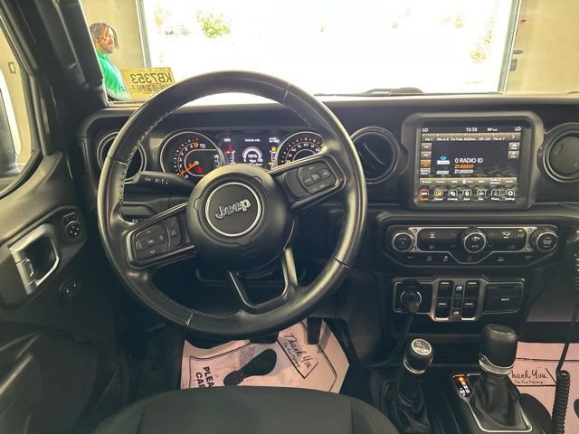 Used 2022 Jeep Gladiator Sport AWD/4WD image 3