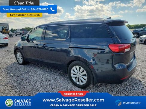 Used 2017 Kia Sedona EX FWD image 3