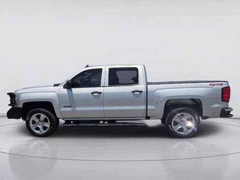 Used 2018 Chevrolet Silverado 1500 Custom w/ Texas Edition AWD/4WD image 5