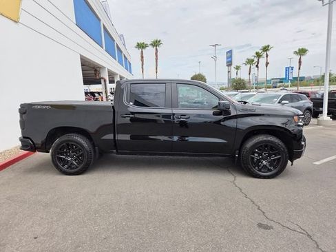 Used 2025 Chevrolet Silverado 1500 RST w/ Dark Appearance Package AWD/4WD image 7