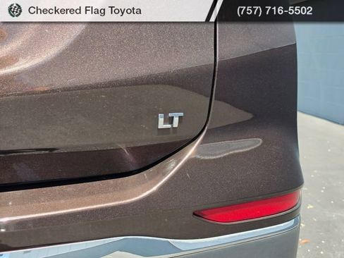 Used 2020 Chevrolet Equinox LT FWD image 19