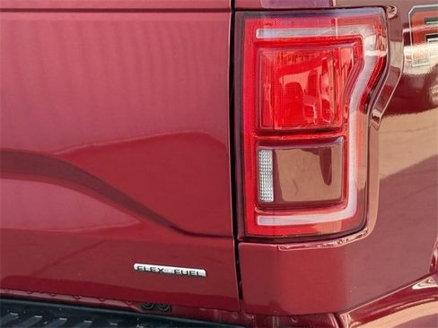 Used 2016 Ford F150 Lariat image 7