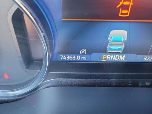 Used 2023 Ford Expedition Limited image 16