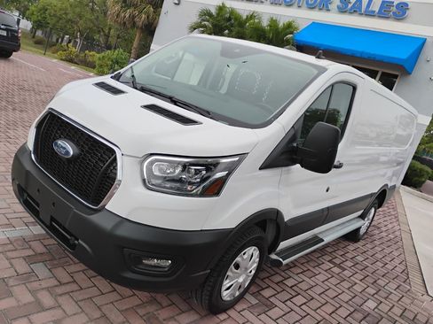 Used 2023 Ford Transit 250 Low Roof w/ Exterior Upgrade Package image 41