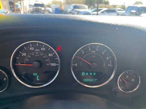 Used 2017 Jeep Wrangler Unlimited Sport w/ Quick Order Package 24S image 19