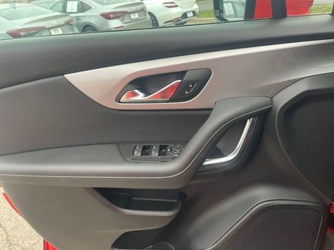 Used 2025 Chevrolet Blazer LT image 20