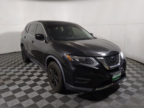Used 2020 Nissan Rogue S AWD/4WD image 13