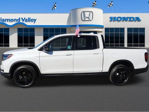 Certified 2023 Honda Ridgeline Black Edition image 8