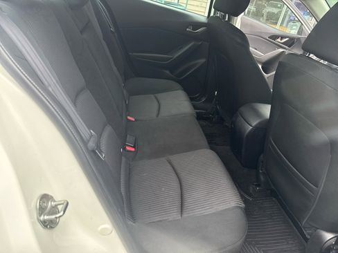Used 2015 MAZDA MAZDA3 i Touring image 28