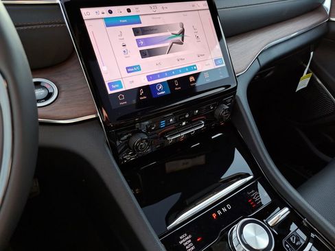 New 2025 Jeep Grand Cherokee L Summit w/ Advanced Protech Group IV image 8