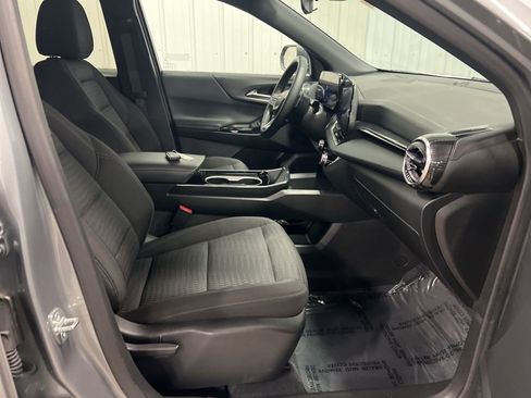 Certified 2025 Chevrolet Equinox LT image 8