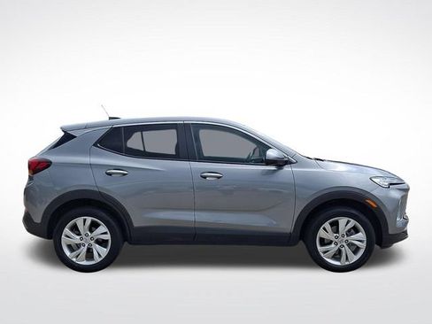 Used 2024 Buick Encore GX Preferred AWD/4WD image 7