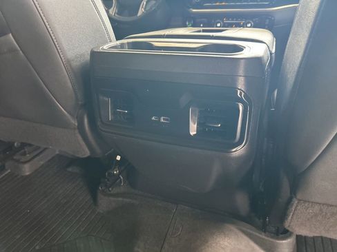 Used 2022 Chevrolet Silverado 1500 LT Trail Boss w/ LT Trail Boss Premium Package image 32