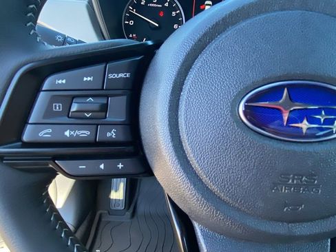 Used 2025 Subaru Forester Premium image 26