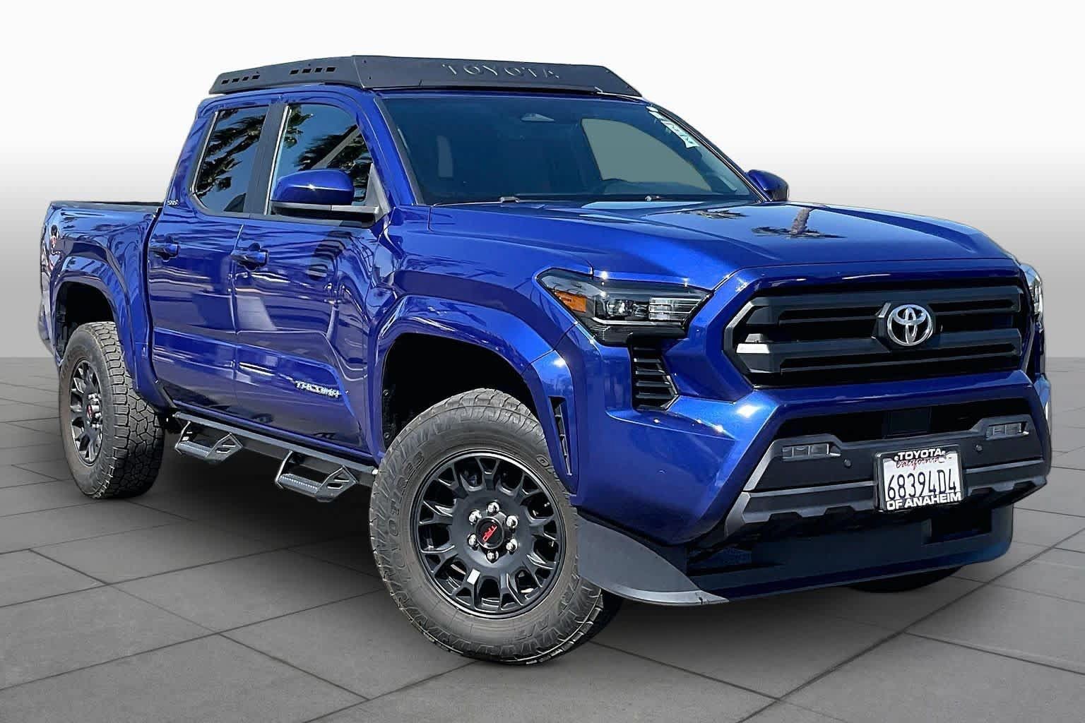 Used 2024 Toyota Tacoma SR5 RWD image 2