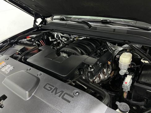 Used 2018 GMC Yukon SLT w/ Open Road Package image 30