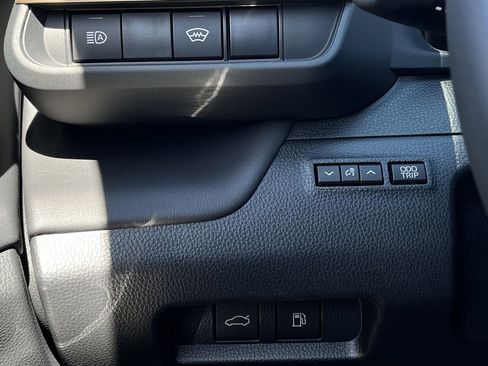 New 2026 Toyota Crown XLE image 20