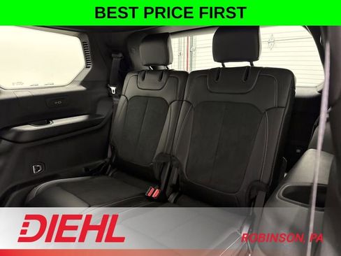 New 2026 Jeep Grand Cherokee L 4WD image 18