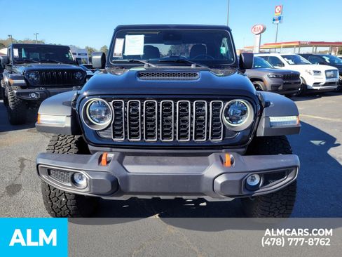 Used 2024 Jeep Gladiator Mojave image 19