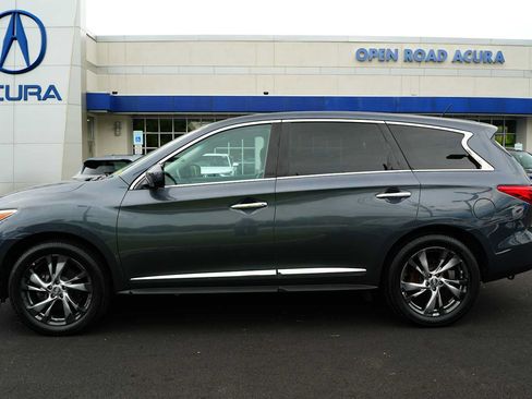 Used 2013 INFINITI JX35 AWD w/ Premium Pkg image 4