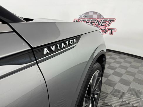 Used 2020 Lincoln Aviator Reserve w/ Equipment Group 202A image 34