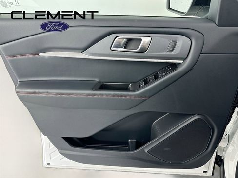 New 2026 Ford Explorer ST-Line AWD/4WD image 25