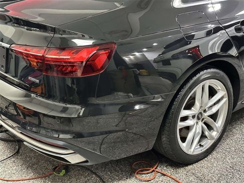 Used 2023 Audi A4 2.0T Premium w/ Convenience Package image 8