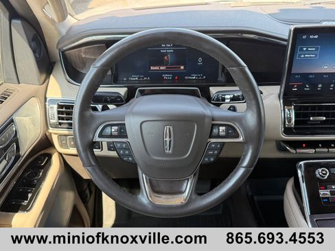 Used 2023 Lincoln Navigator Reserve AWD/4WD image 22