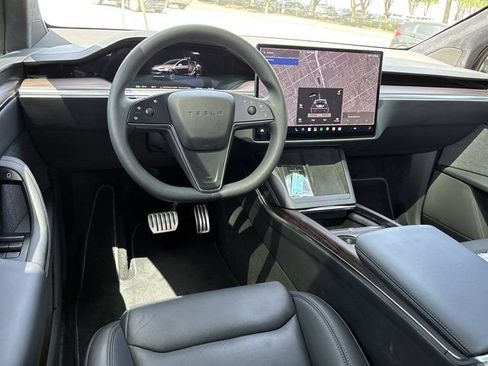 Used 2024 Tesla Model X AWD/4WD image 15