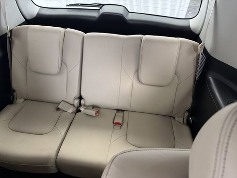 Used 2024 Nissan Armada Platinum w/ Captain's Chairs Package image 11