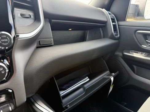 New 2026 RAM 1500 Big Horn AWD/4WD image 33