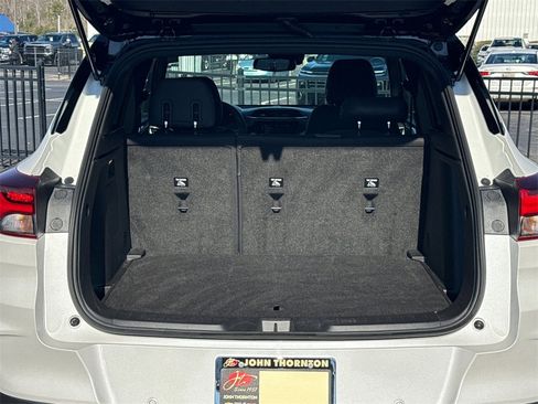 Used 2021 Chevrolet TrailBlazer RS w/ Technology Package image 19