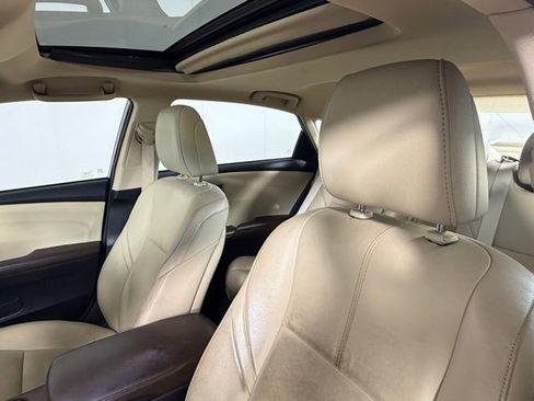 Used 2015 Toyota Avalon XLE Touring image 6